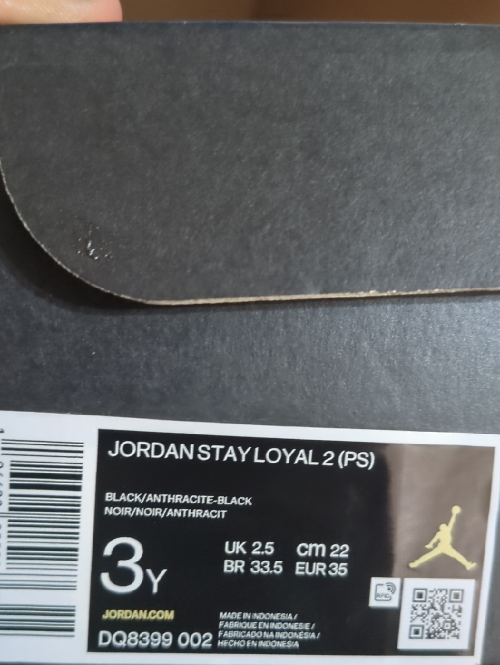Jordan Kids' All-Black High-Top Sneakers - Picture 2 of 4